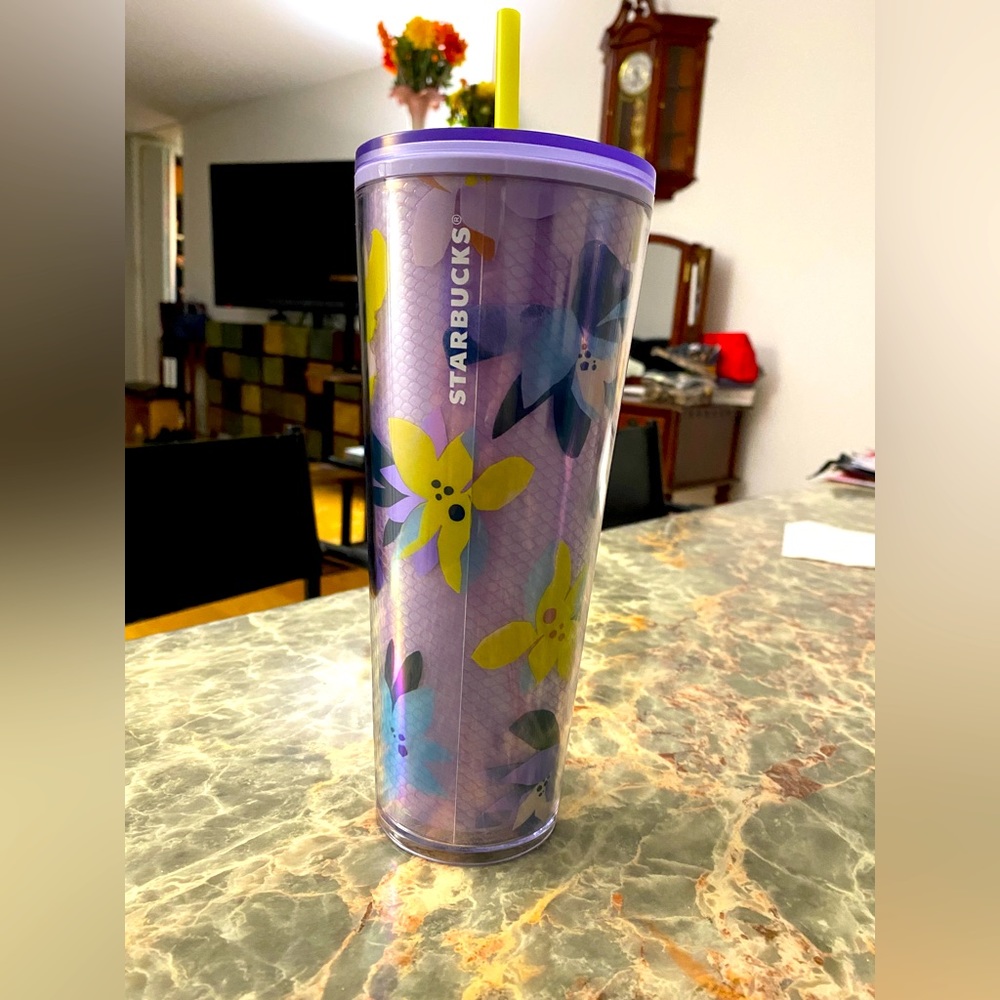 STARBUCKS TUMBLER 2022